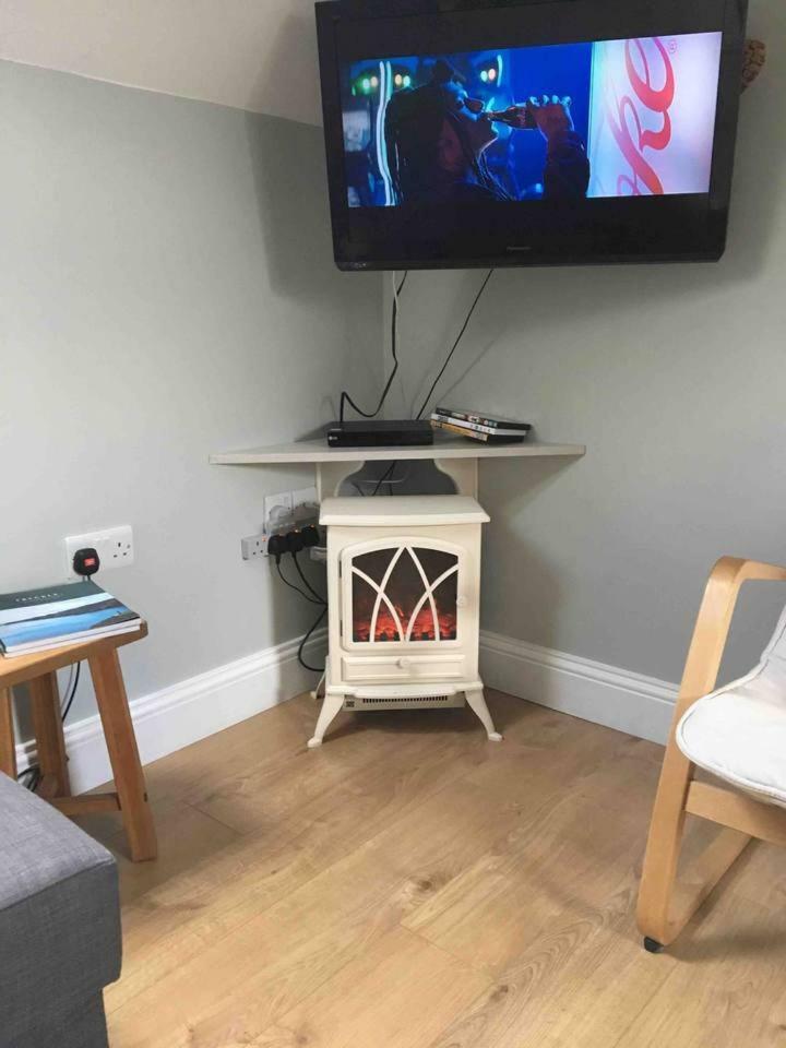 Hill House Apartment Maghera  Exterior foto